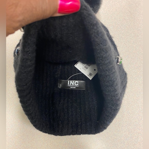NWT International Concepts Jewel Embellished Women's Beanie - Picture 4 of 5